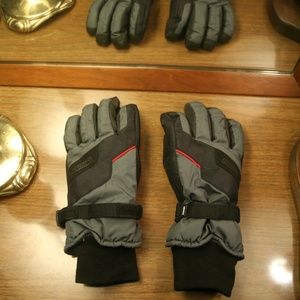 Kombi Accessories - Kombi Men’s Hustle II Gloves Kombi Accessories - Kombi Men’s Hustle II Gloves